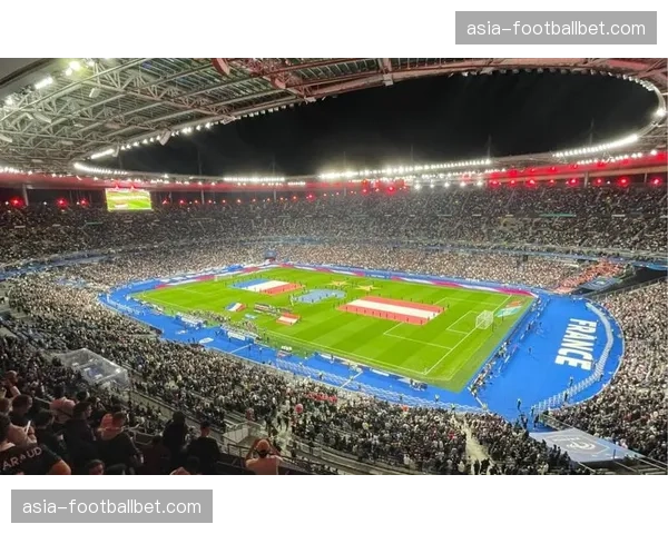 法兰西大球场将于今夏启动翻新,2027年法国超级杯或易地举行 法兰西大球场将于今夏启动翻新,2027年法国超级杯或易地举行